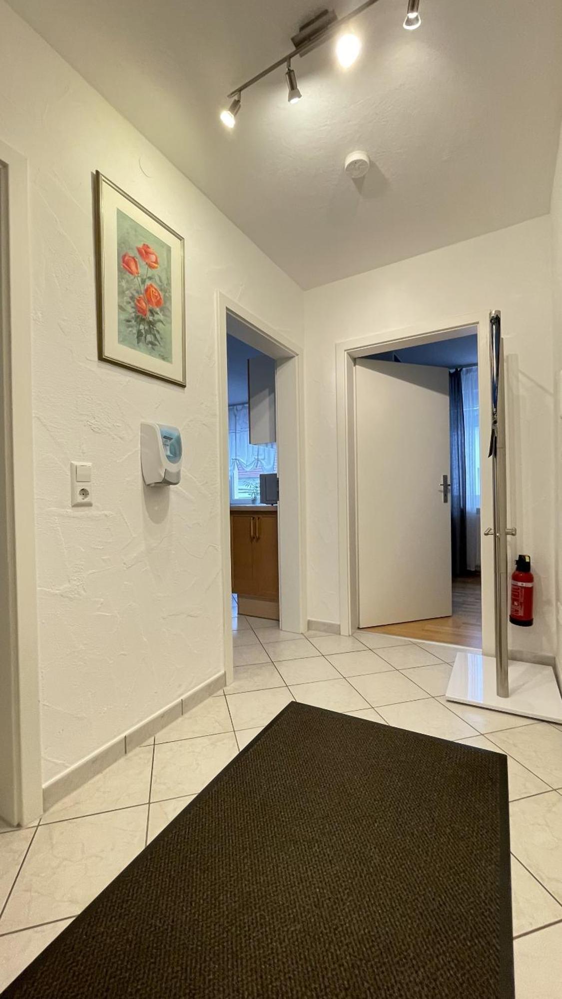 Fewo Reutlingen Heinestrasse Bagian luar foto