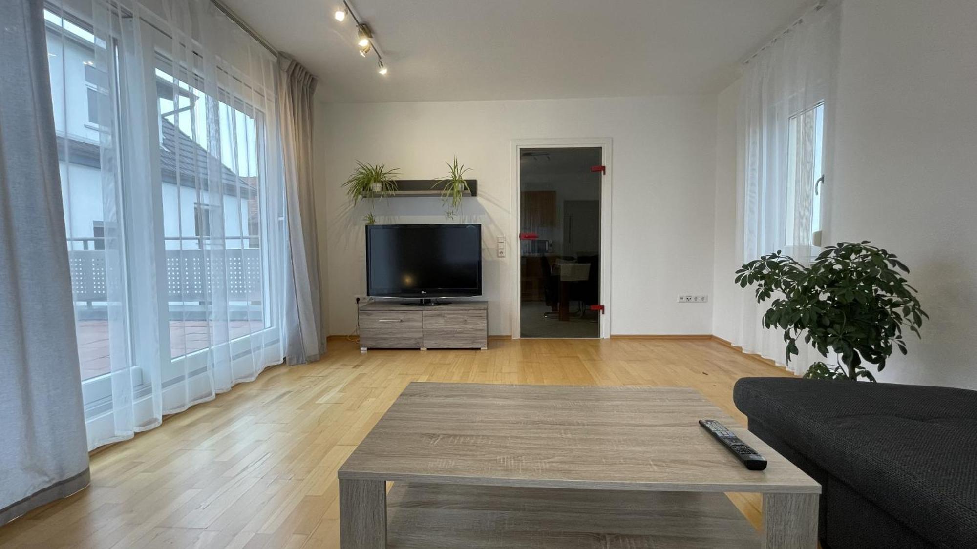 Fewo Reutlingen Heinestrasse Bagian luar foto