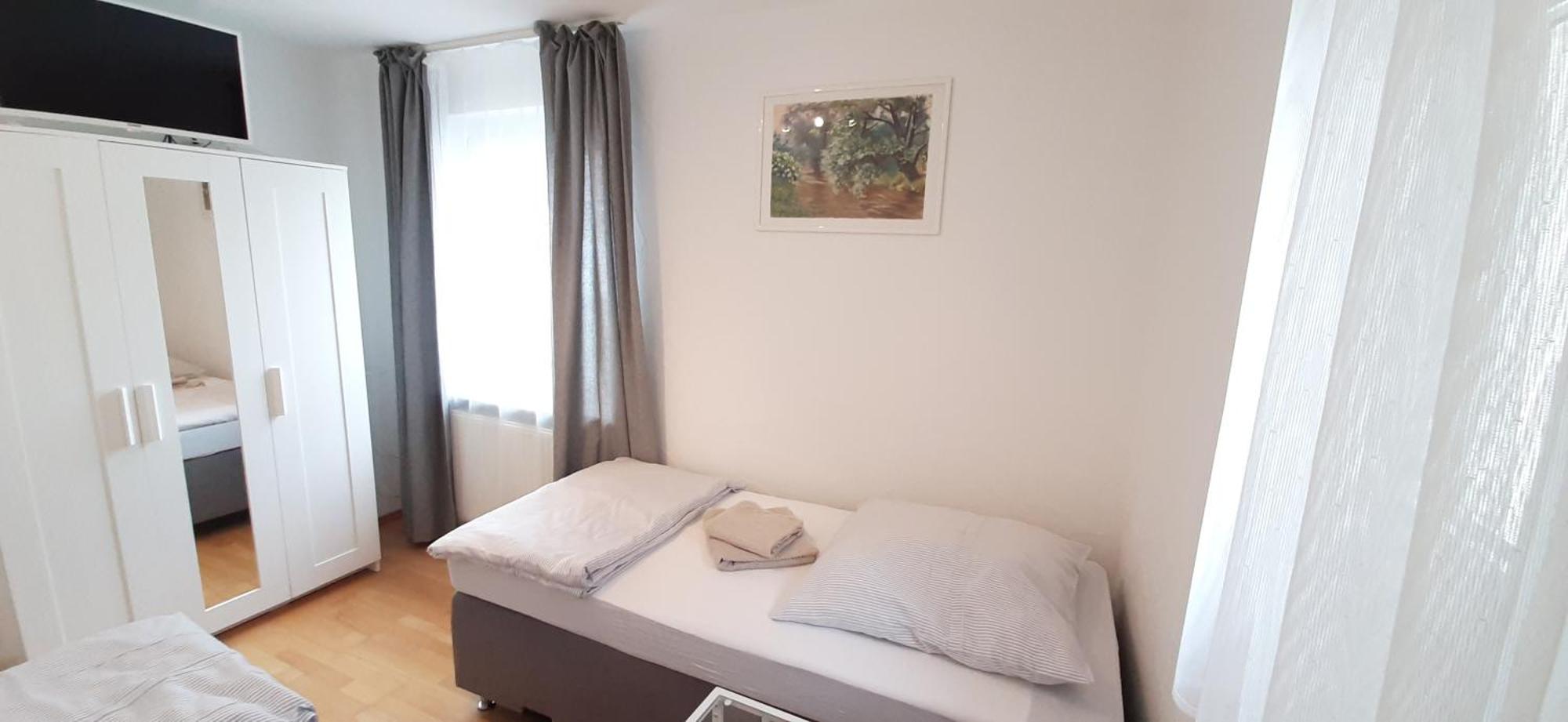 Fewo Reutlingen Heinestrasse Ruang foto